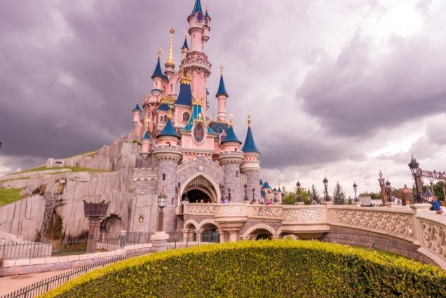 Night Arrival at CDG Airport — How to Get to Disneyland Paris Safely